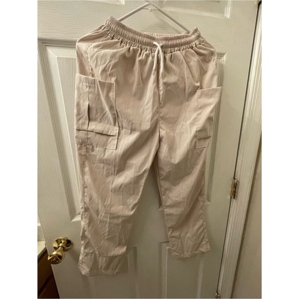 Old Navy Women's Light Beige Cargo Jogger Pants